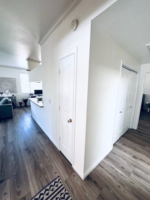 Building Photo - 16013 S Desert Foothills Pkwy