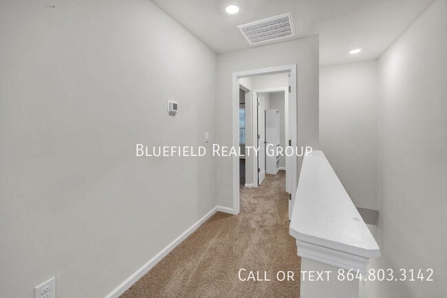 Building Photo - 1329 Wunder Way