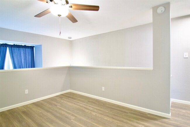 Building Photo - 16120 Stuebner Airline Rd