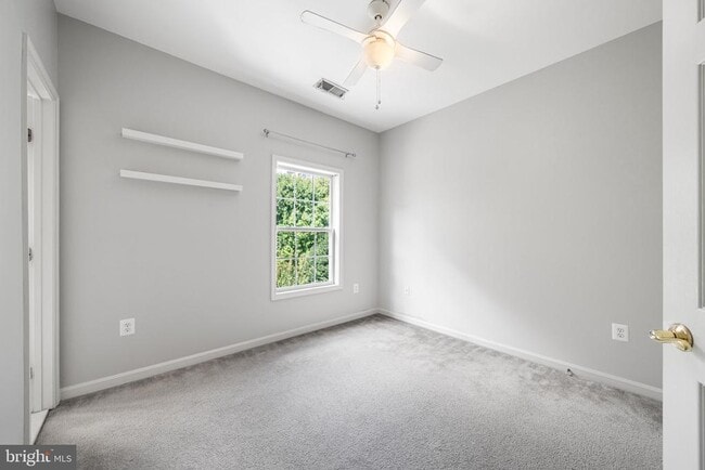 Building Photo - 1439 N Scott St