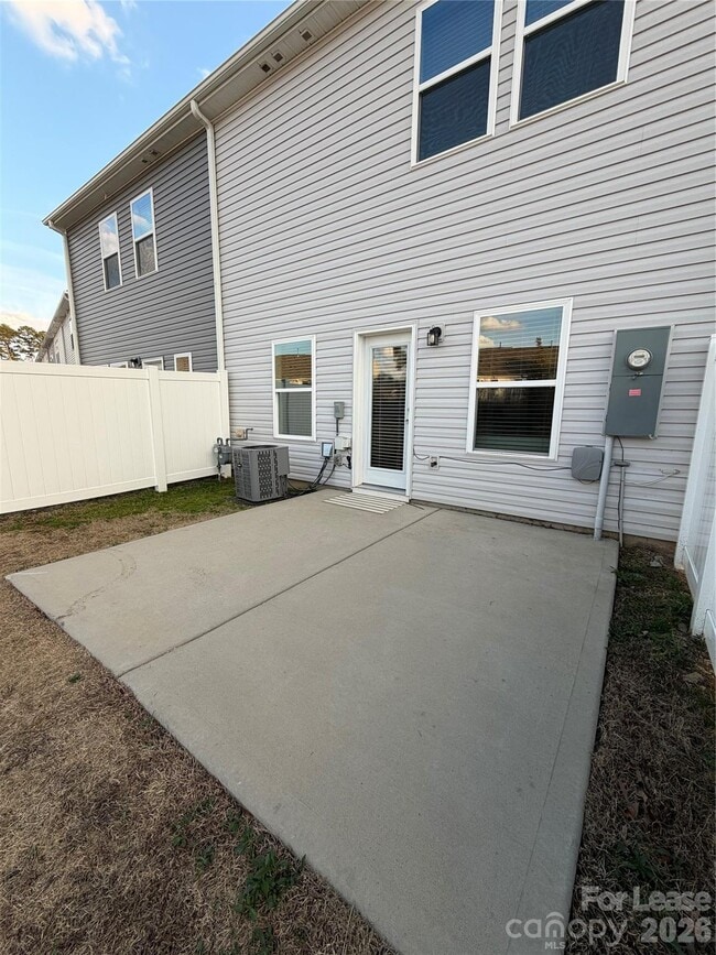 Building Photo - 148 Briana Marie Way