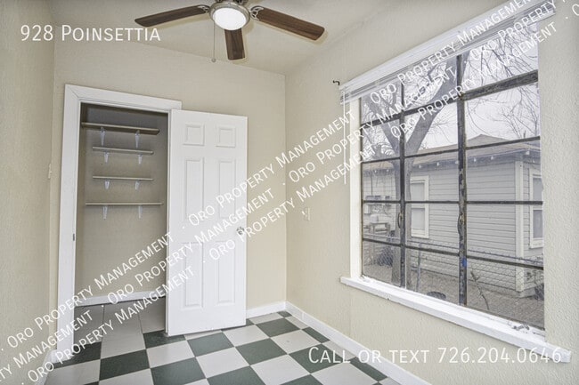 Building Photo - 928 Poinsettia-