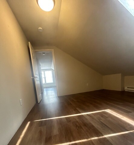 Building Photo - 31 Boltwood Walk