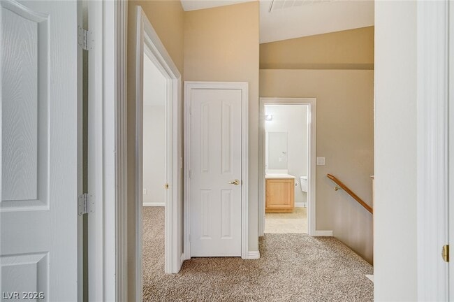 Building Photo - 8749 Horizon Wind Ave