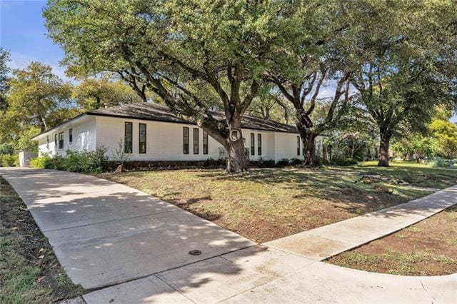 Building Photo - 3501 Ridgedale Dr