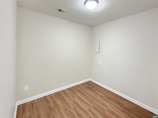 Building Photo - 1378 Timberwood Blvd