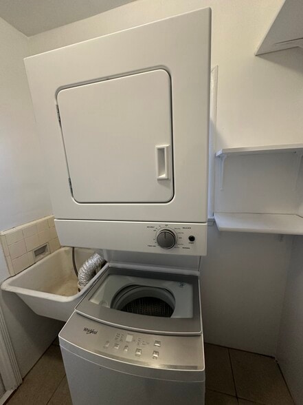 In unit laundry has a newer unit - 1444 S Ogden Dr