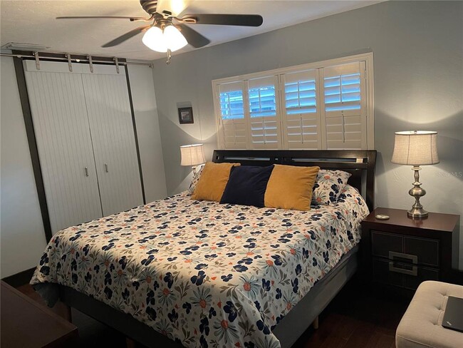 Building Photo - 5020 Brywill Cir