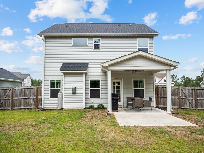 Building Photo - 220 Salty Dog Ln