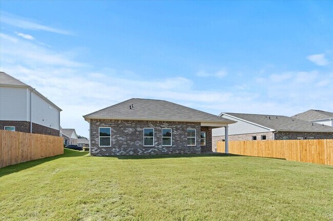 Building Photo - 18818 Cottontail Ln