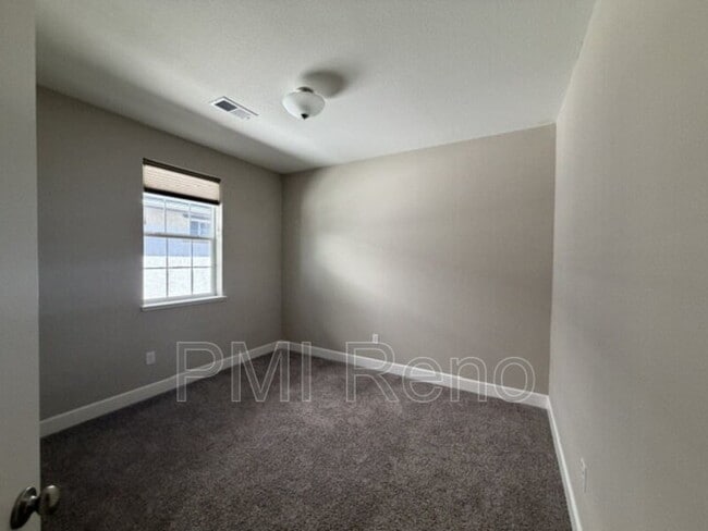 Building Photo - 1795 Dark Horse Rd