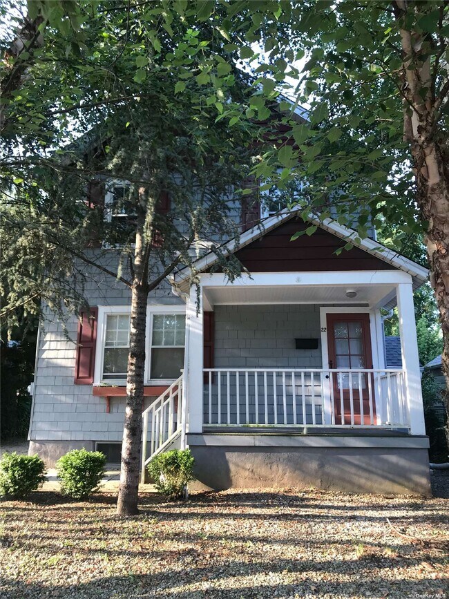 Primary Photo - 22 Donald St