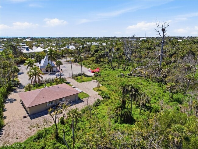 Building Photo - 1046 Periwinkle Way