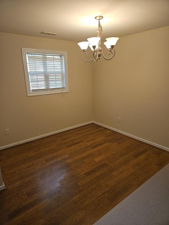 Building Photo - 2221 Mountain Mist Ct