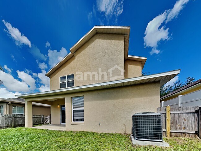 Building Photo - 5233 Mango Fruit St