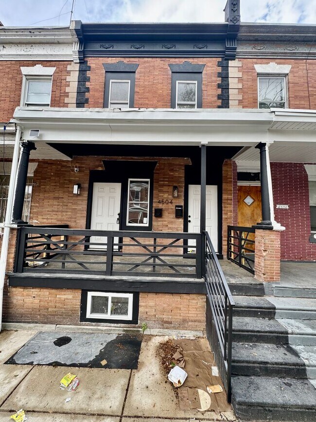 Primary Photo - 4504 N Uber St
