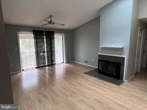 Building Photo - 22 Rickard Ct