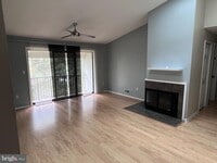 Building Photo - 22 Rickard Ct