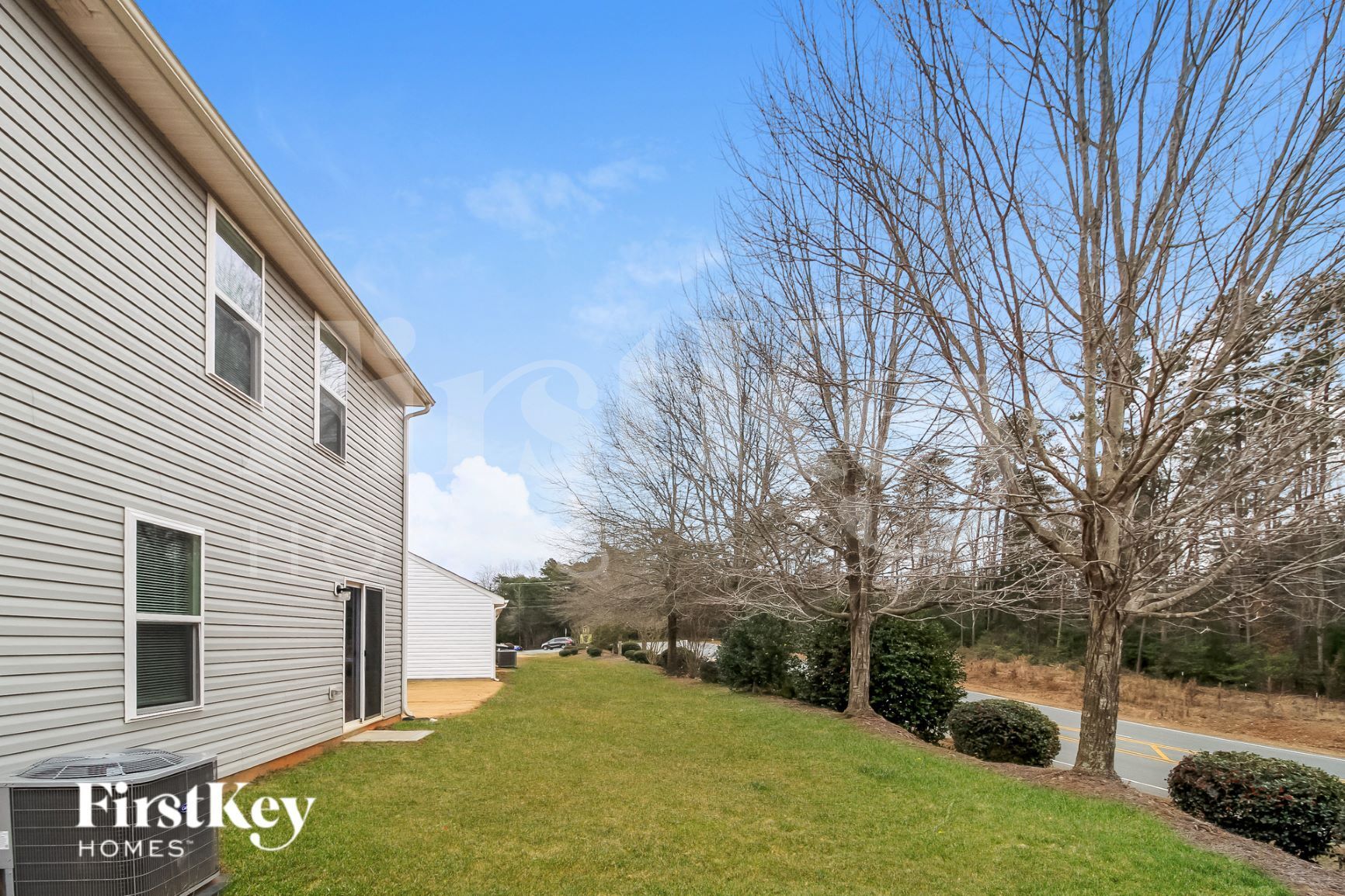 Building Photo - 274 Kendall Dr