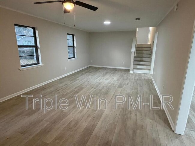 Building Photo - 14008 Bayberry Pl