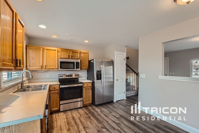 Building Photo - 9235 Dover Way