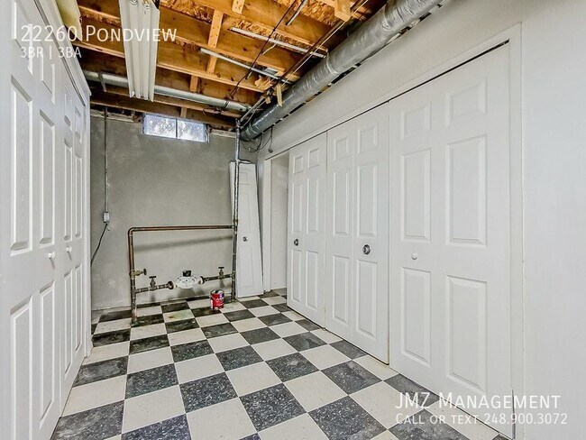 Building Photo - Welcome to this spacious and well-maintain...