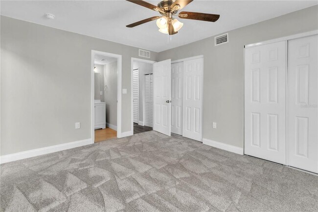 Building Photo - 8640 Tahoe Ct