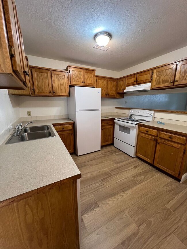 Building Photo - 428 Kays Ln