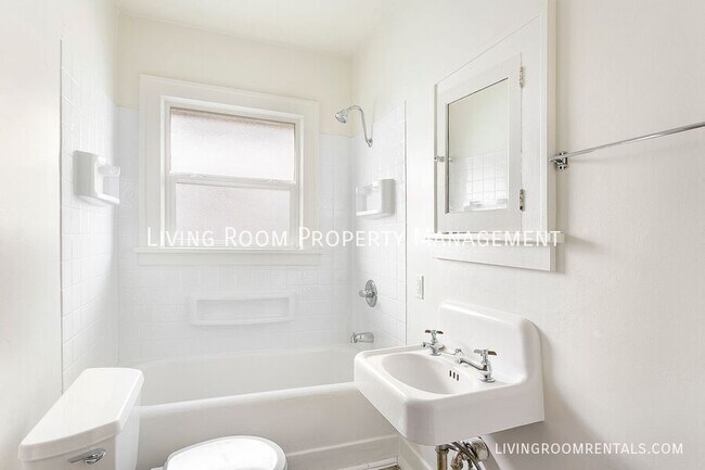 Building Photo - 1843 N Schofield St