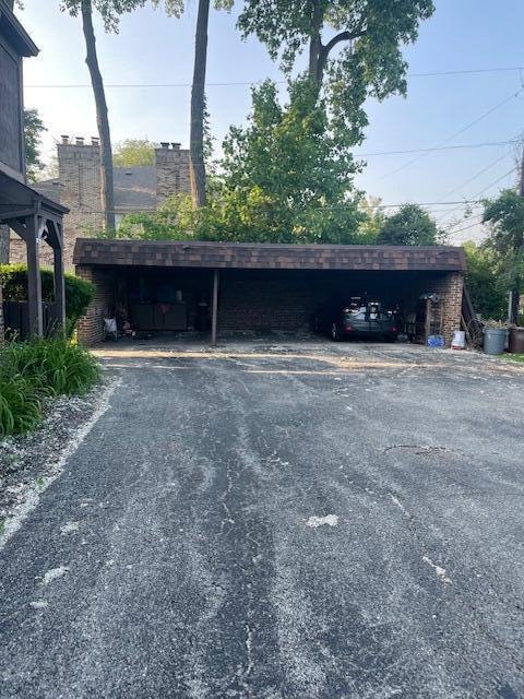 Building Photo - 1532 Longeaton Dr