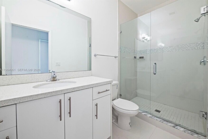 Building Photo - 2641 NE 212th Ter