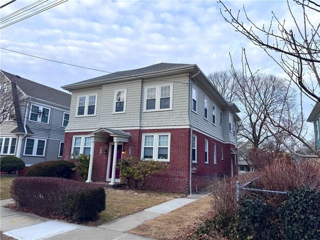 Building Photo - 150 Lancaster St