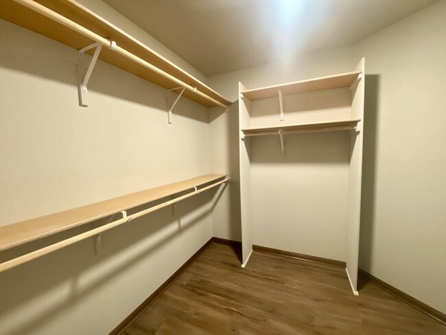 Building Photo - 134 Samuel Ave