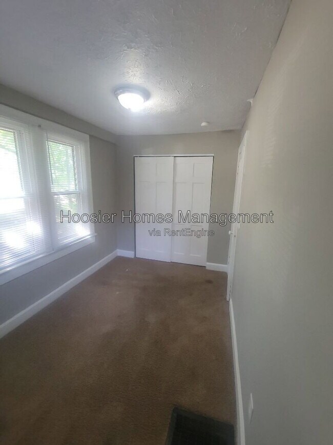 Building Photo - 4553 Ralston Ave
