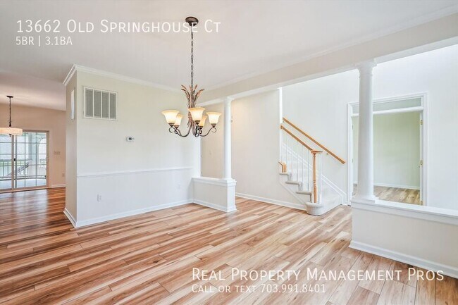 Building Photo - 13662 Old Springhouse Ct