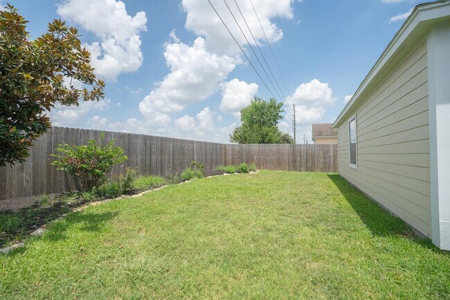 Building Photo - 22114 Guston Hall Ln