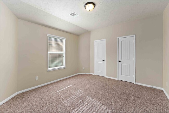 Building Photo - 2814 Palm Harbour Dr