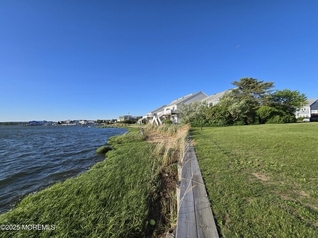 Building Photo - 100 Seaview Ave