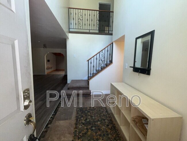 Building Photo - 2856 Waterfield Dr