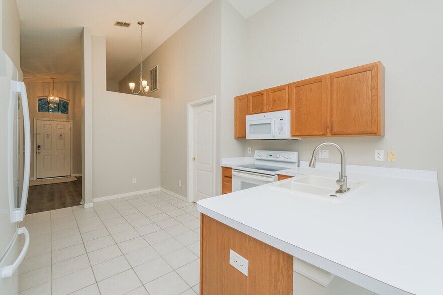 Building Photo - 3824 Briley Loop