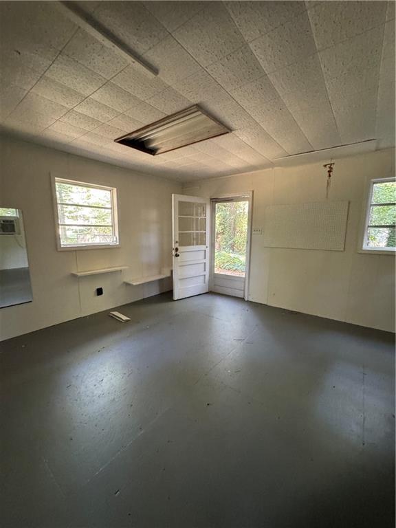 Building Photo - 304 Colewood Way NW