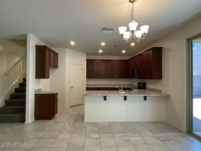 Building Photo - 6843 E Peralta Cir