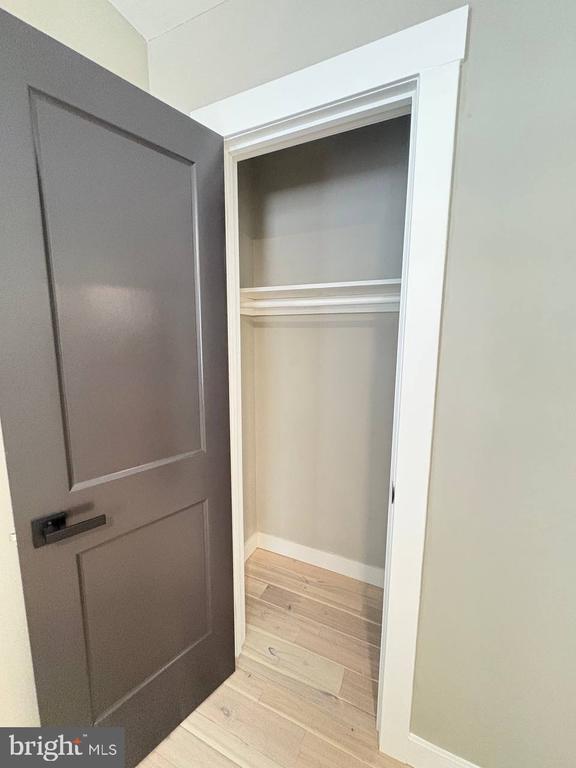 Building Photo - 13223 Hawthorn Ln