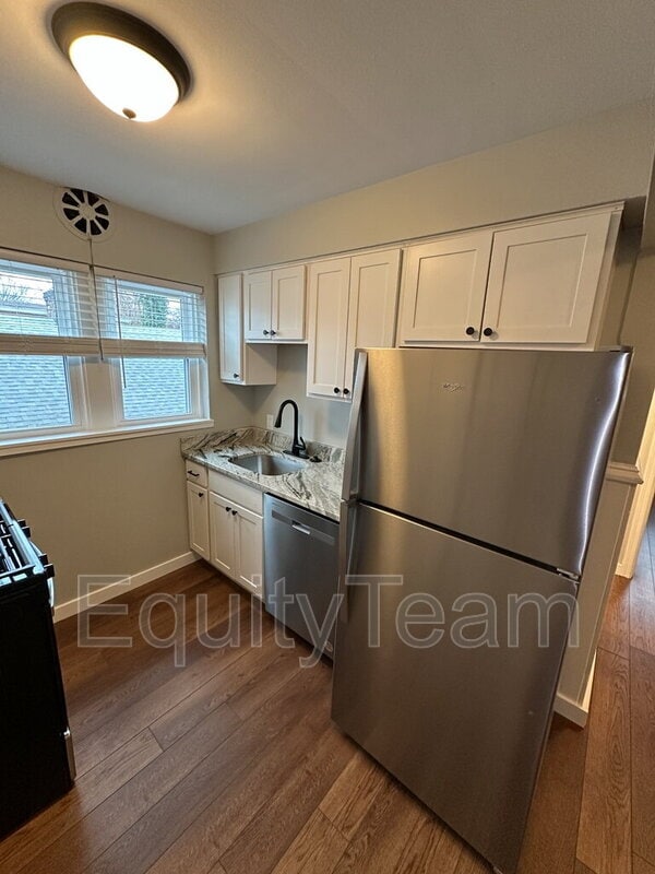 Building Photo - 1219 Franklin Ave