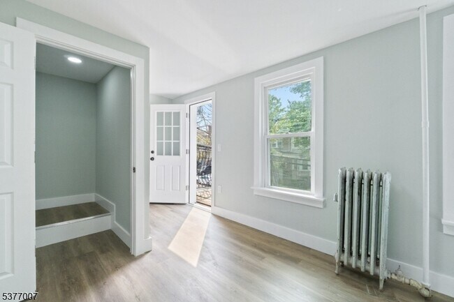Building Photo - 114 Littleton Ave