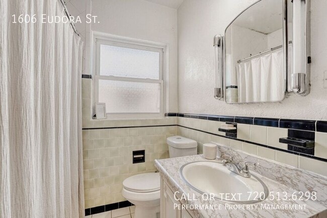 Building Photo - 1606 Eudora St