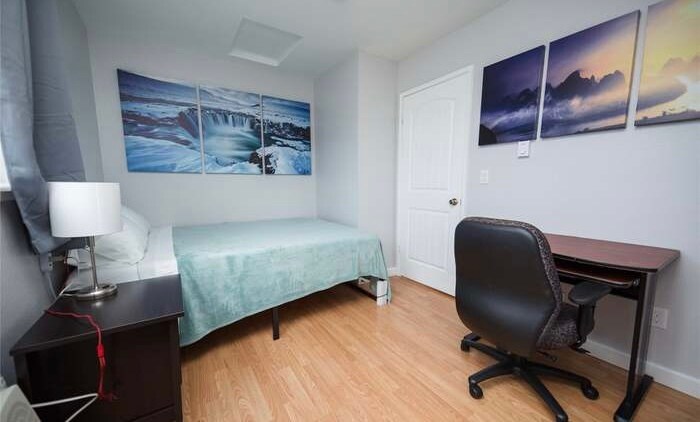 Building Photo - 2121 Xenia St