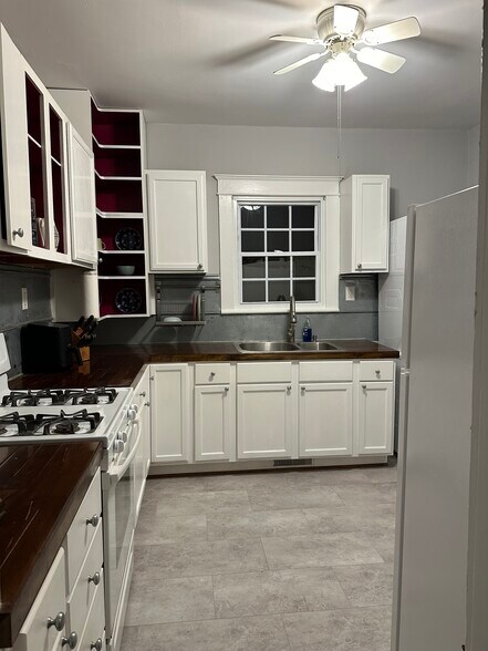 Building Photo - 274 Fillmore St