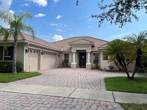 Building Photo - 3817 Golden Feather Way