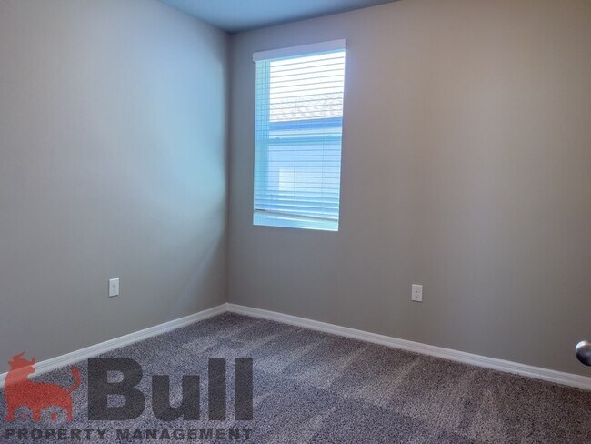 Building Photo - 5276 Luke Hammock St